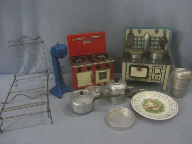 Toy Stoves, Alum Dishes
