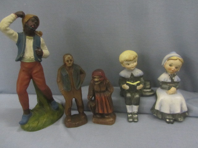 Shelf Sitters, Carved Figures