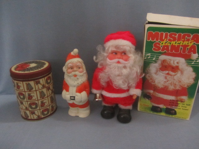 Squeaky Santa, Dancing Santa