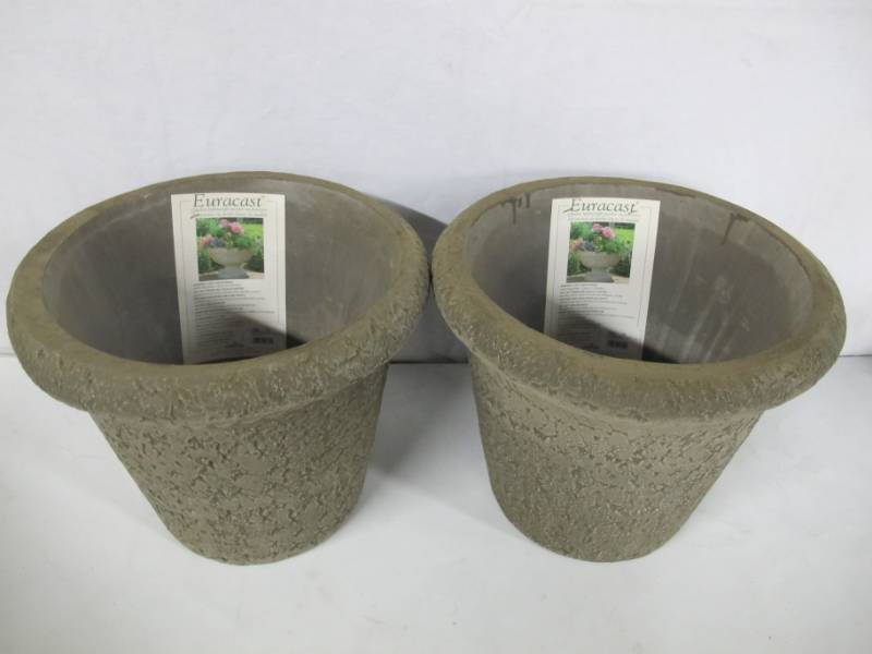 lot 2 image: NEW Pair of EURACAST BY CAFFCO CEMENT GRAY LIGHTWEIGHT FAUX-CEMENT PLANTER