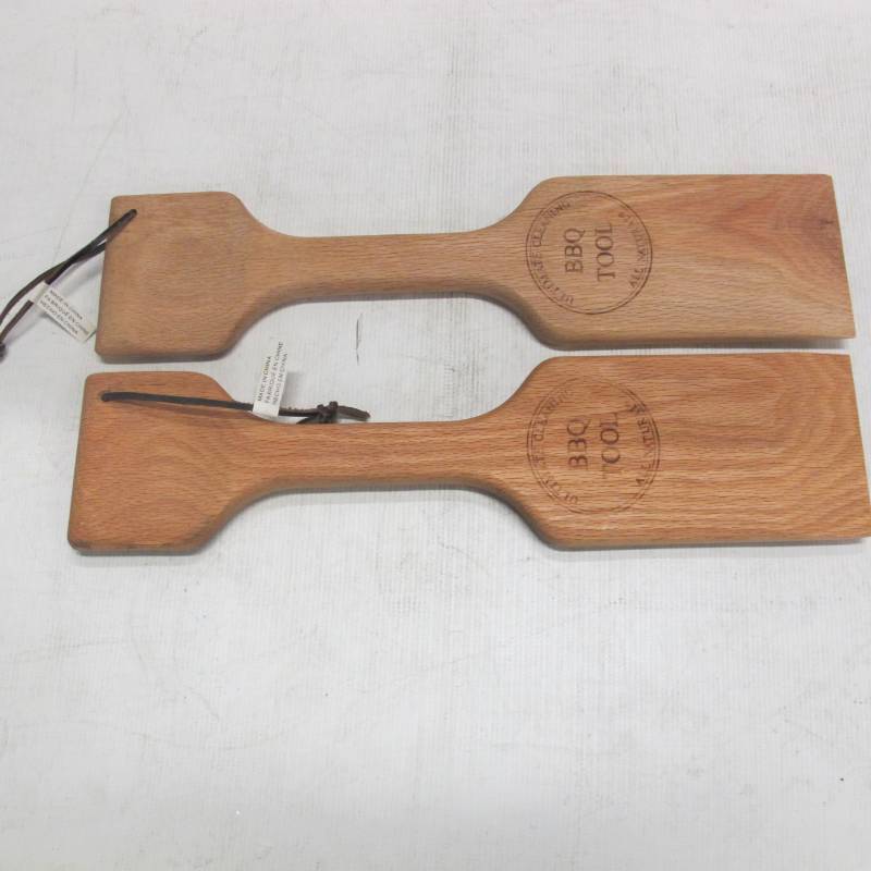 lot 80 image: Pair of Ultimate Cleaning BBQ Tools - NEW - All Natural Wood Cleaner