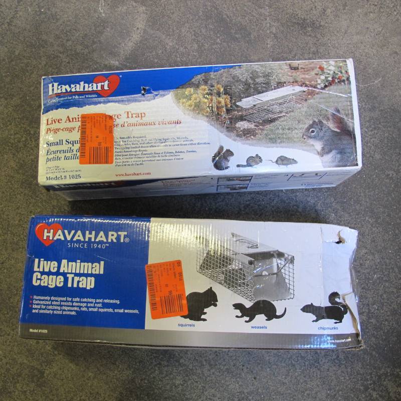 lot 8 image: Pair of Havahart Model 1025 2 Door Live Traps for Small AnimalsRodents