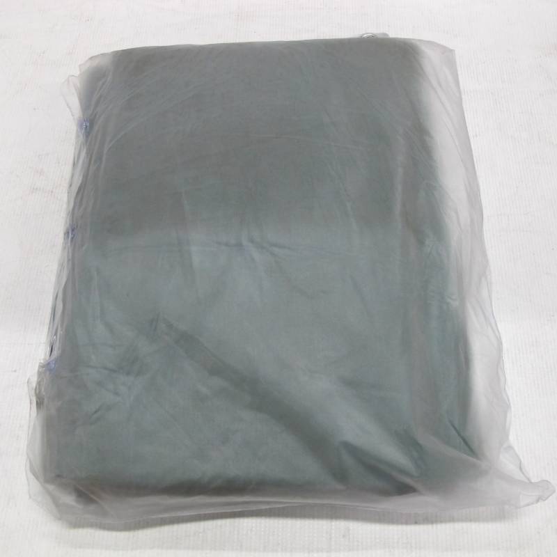 lot 27 image: Roadhouse BBQ Small Gas Grill Cover