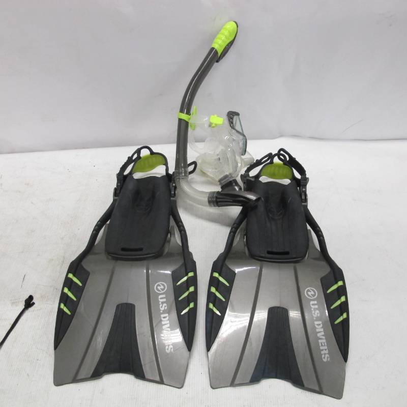 lot 89 image: US Divers Adult Snorkel Set Green