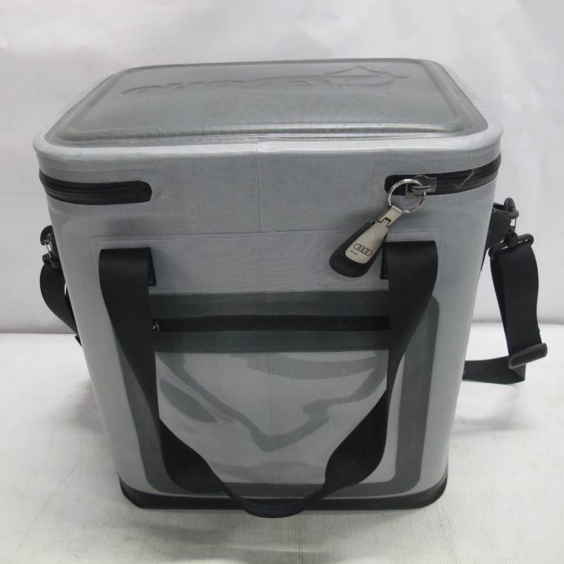 lot 222 image: Coho 24 Can Cooler - Replaced Zipper Pull