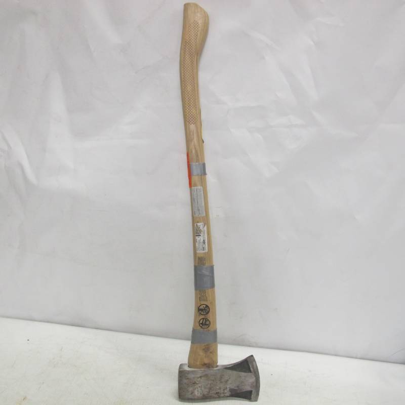 lot 313 image: Truper Steel Michigan Axe with 36-in Hickory Handle