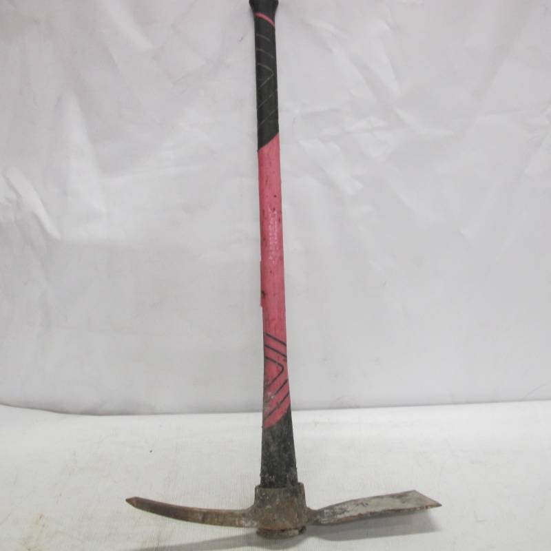 lot 329 image: Husky 5 lb. Pick Mattock with 36 in. Fiberglass Handle