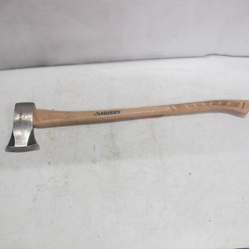lot 174 image: 4LB Single Bit Michigan Axe with 35 American Hickory Hdl - Crack