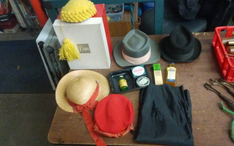lot 38 image: Lot Of Vintage Hats, Daytons Box, Old Watkins & Other Medicines