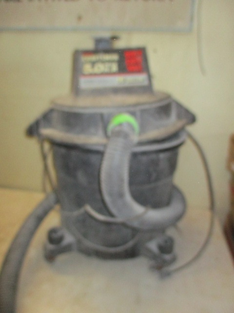 lot 46 image: Shop Vac