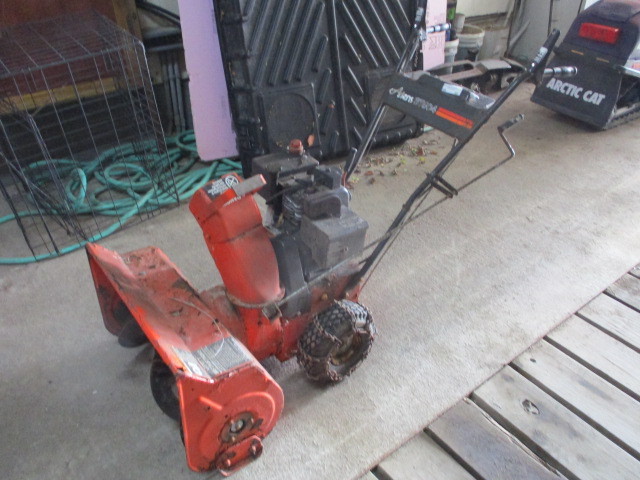 lot 60 image: Ariens Snowblower ST504