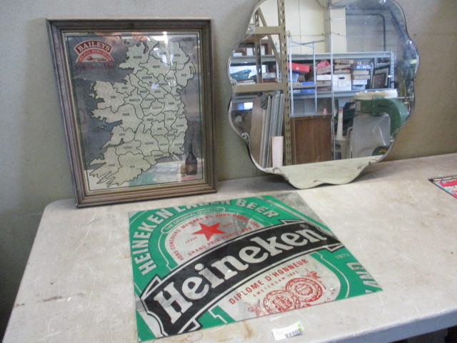 lot 61 image: Irish Mirrors
