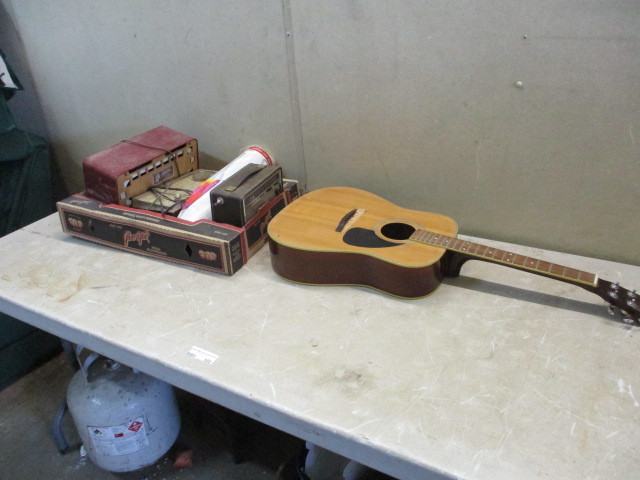lot 103 image: Vintage Radio and a guitar