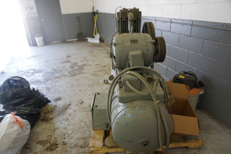 Heavy Duty Commercial Air Compressor
