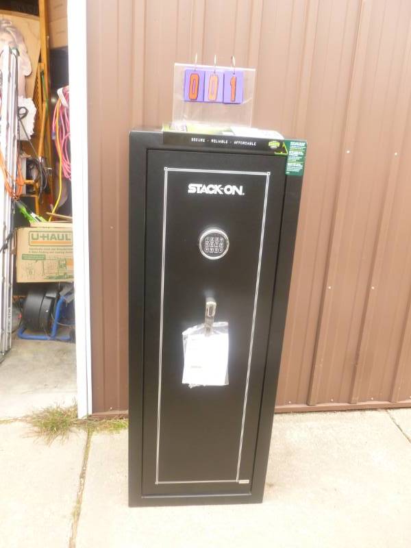 New Stack on 16 Gun Safe