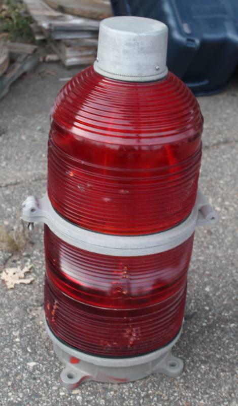 lot 13 image: Beacon Light