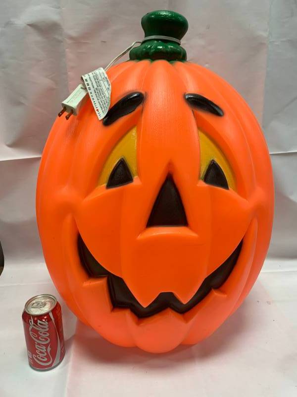 lot 5 image: Lighted Pumpkin 2 Feet Tall
