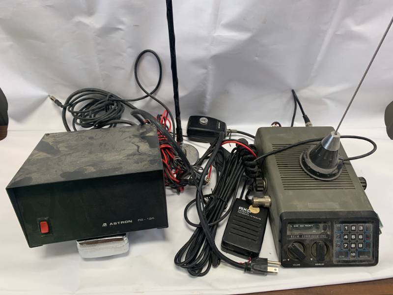 lot 21 image: Relm Communication & Astron RS12A