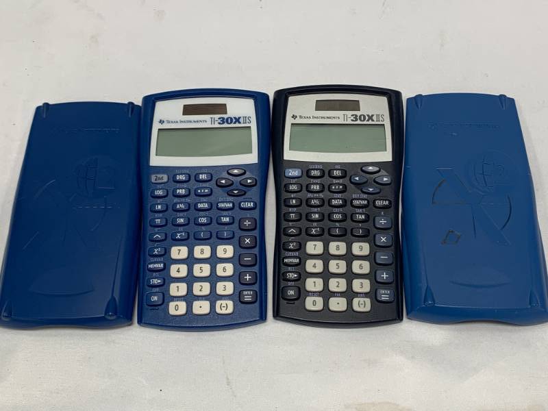 lot 44 image: Lot of 2 Texas Instrument TI-30x115 Scientific Calculators