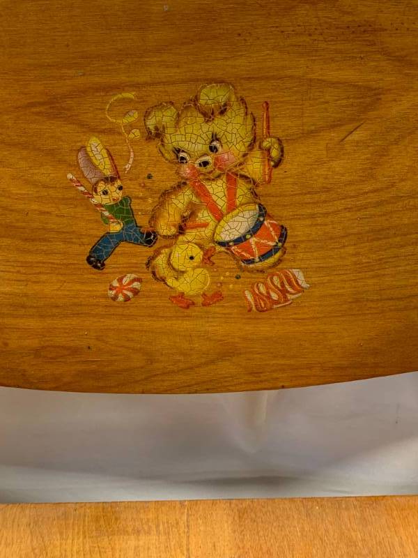 lot 113 image: 1940s Potty Training Chair