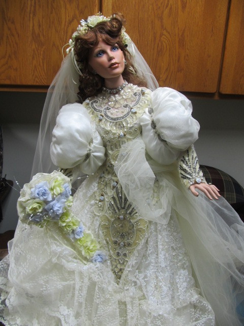 lot 145 image: 42 Porcelain Signed & Numbered Limited Edition RUSTIE Bride Doll