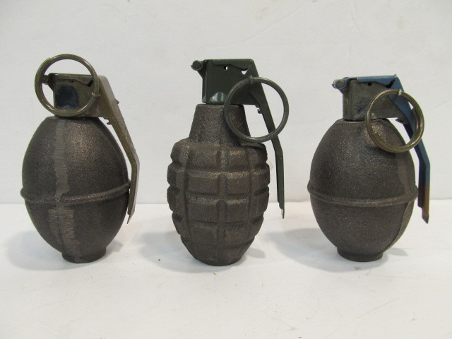 lot 138 image: 3 Vintage Inert Military Hand Grenades
