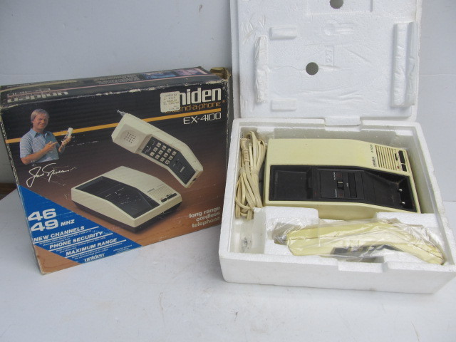 lot 21 image: Vintage Uniden Extend-A-Phone EX 4100 Telephone wJack Nicklaus on Box
