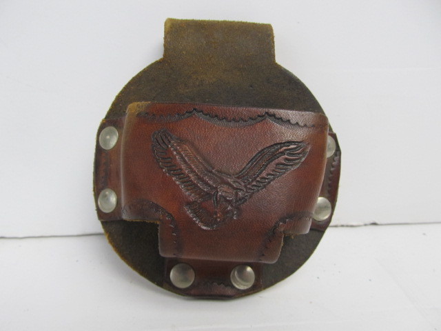lot 88 image: Vintage Leather HARLEY DAVIDSON Motorcycle Tobacco Tin Belt Holder