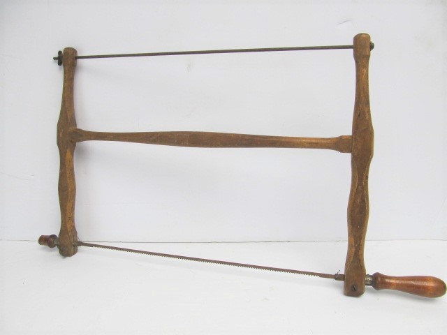 lot 42 image: Antique Cross Cut Saw