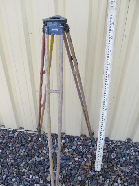 lot 218 image: Vintage Wood Keuffel & Esser Wooden Tripod & Large Telescoping Measuring Tool