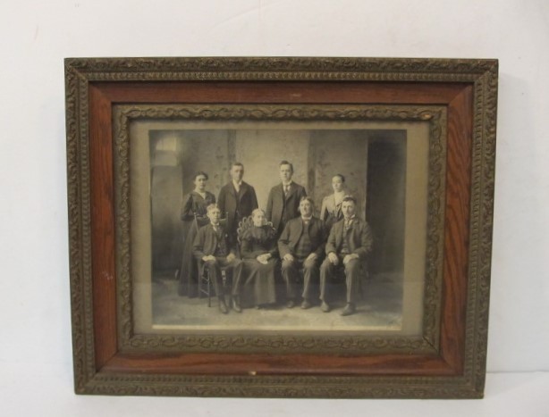 lot 154 image: Large Ornately Framed Antique Photograph