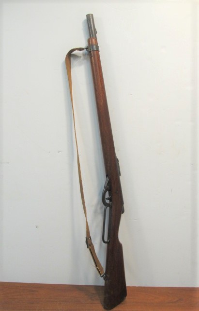 lot 160 image: Original Antique DAISY MODEL 40 BB Gun wOriginal Sling