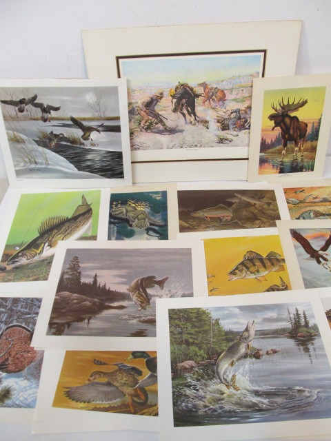 lot 189 image: Large Lot of Vintage Wildlife Prints & Artwork