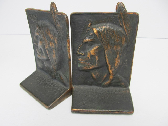 lot 201 image: Pair of Antique Native American Bronze Bookends