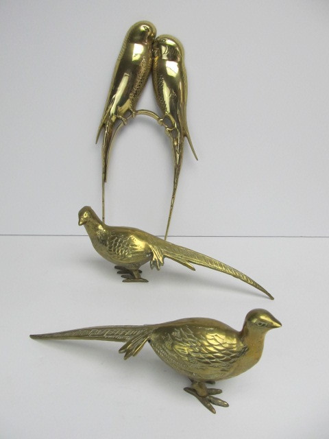 lot 203 image: Vintage Brass Bird Statues & Wall Hanging