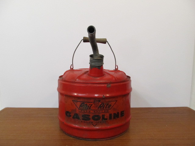 lot 246 image: Vintage 1950s PHIL-RITE Metal Gas Can