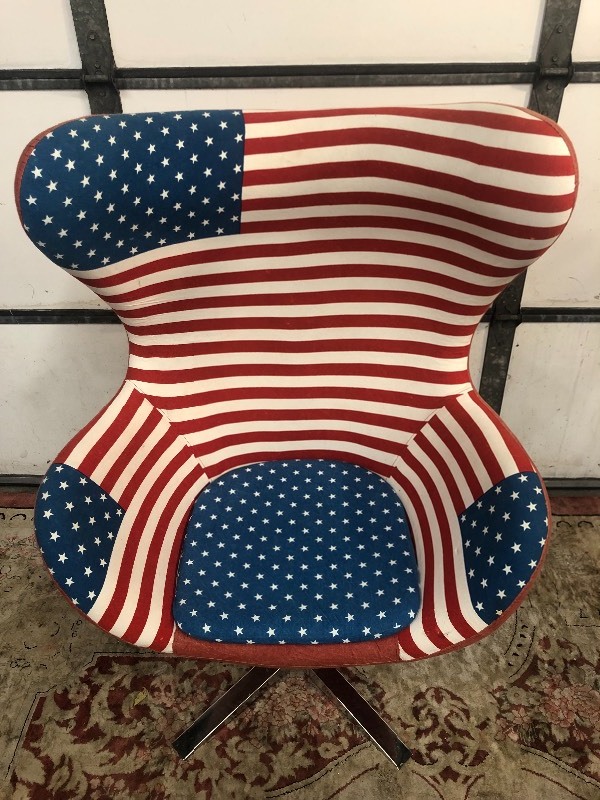 lot 8 image: Vintage Fritz Hansen Arne Jacobsen American Flag Upholstered Egg Chair