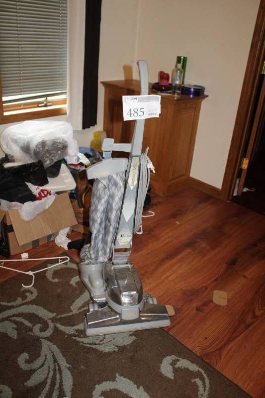 lot 485 image: Kirby The Ultimate Upright Bagger Vacuum