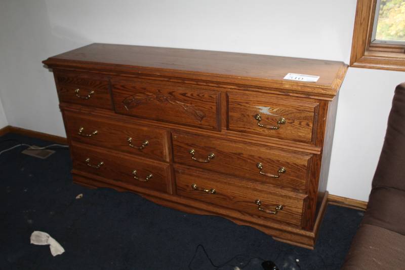 lot 510 image: Wood Dresser with 7-Drawers, Side Table with 3-Drawers