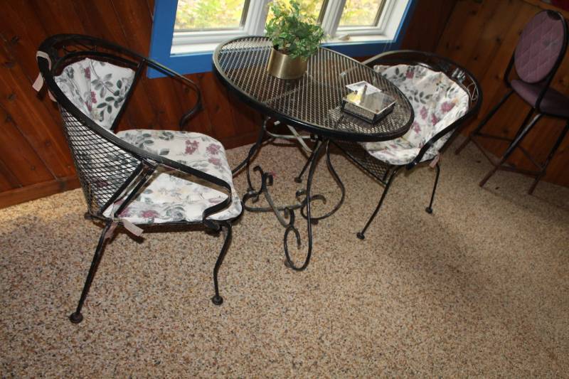 lot 397 image: Wrought Iron Patio Set with Table and 2-chairs