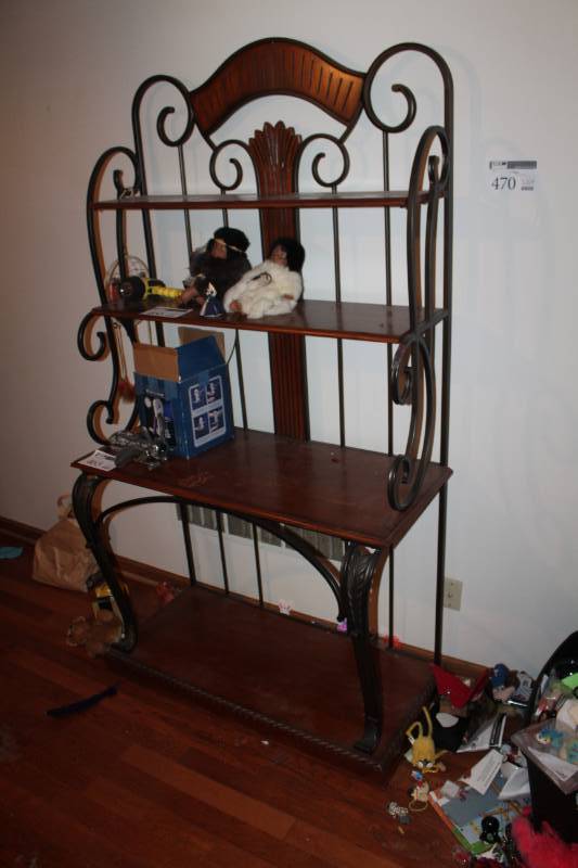 lot 470 image: 3-tier Display Stand