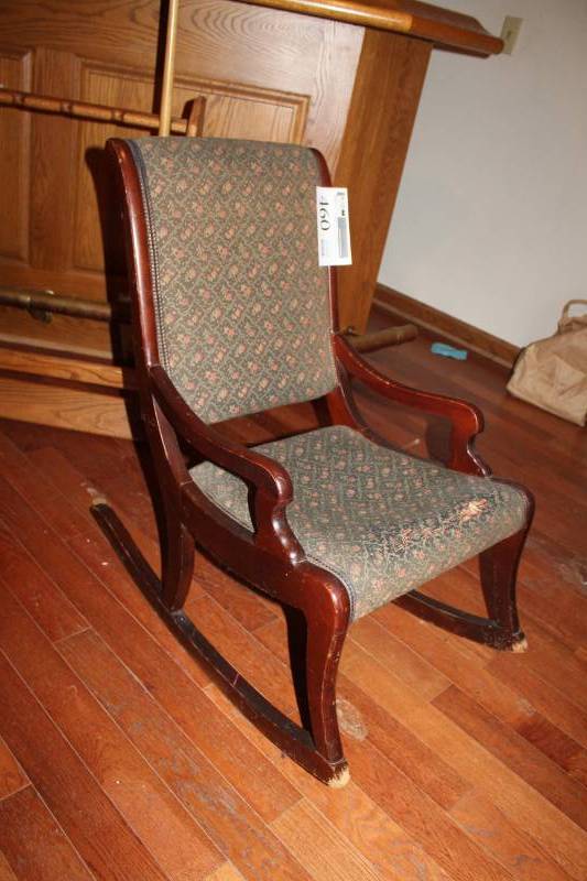 lot 460 image: Padded Wood Rocking Chair