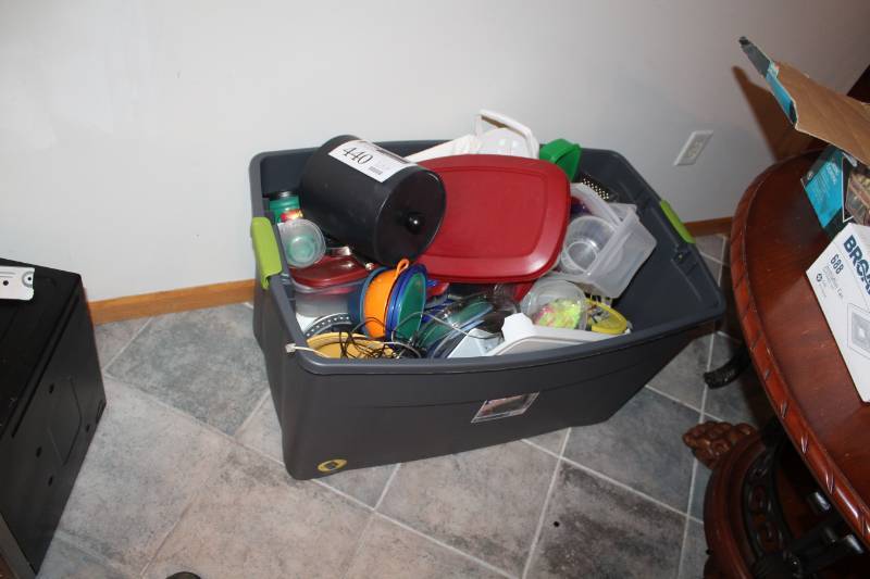 lot 440 image: Plastic Storage, Utensils