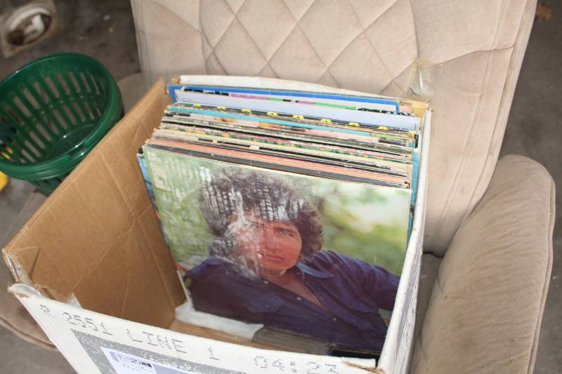 lot 535 image: Music LP Record Albums