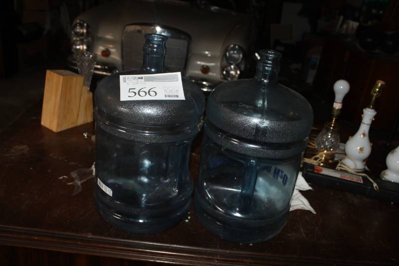 lot 566 image: Lot of (2) Empty 5-Gallon Water Jugs