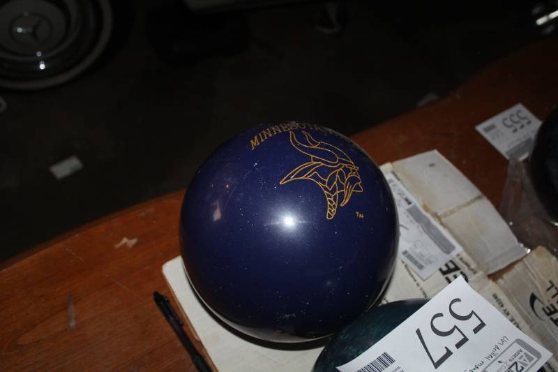 lot 556 image: Minnesota Vikings Bowling Ball Undrilled