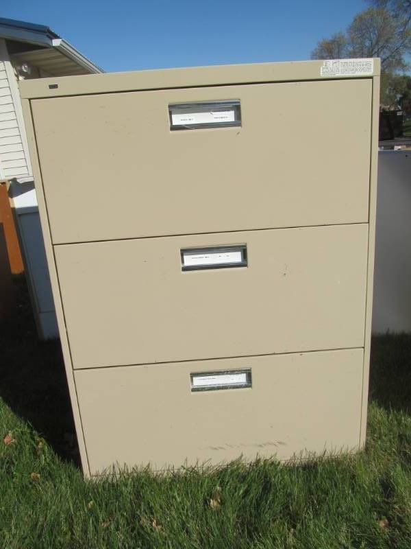 Hon file cabinet