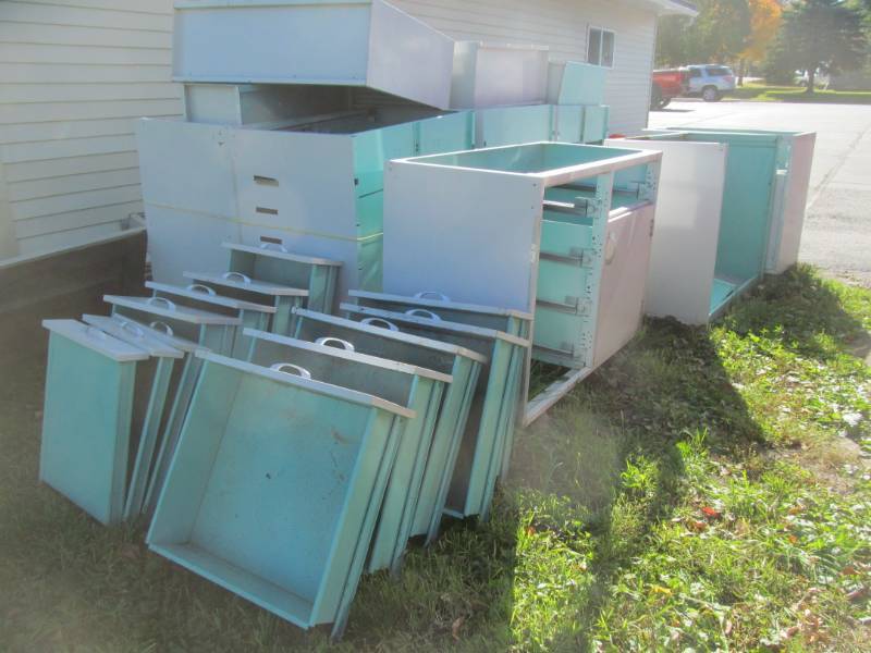 steel metal cabinets