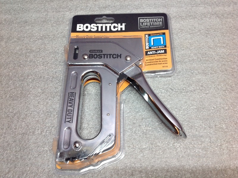 lot 29 image: Stanley Bostitch Heavy Duty Stapler