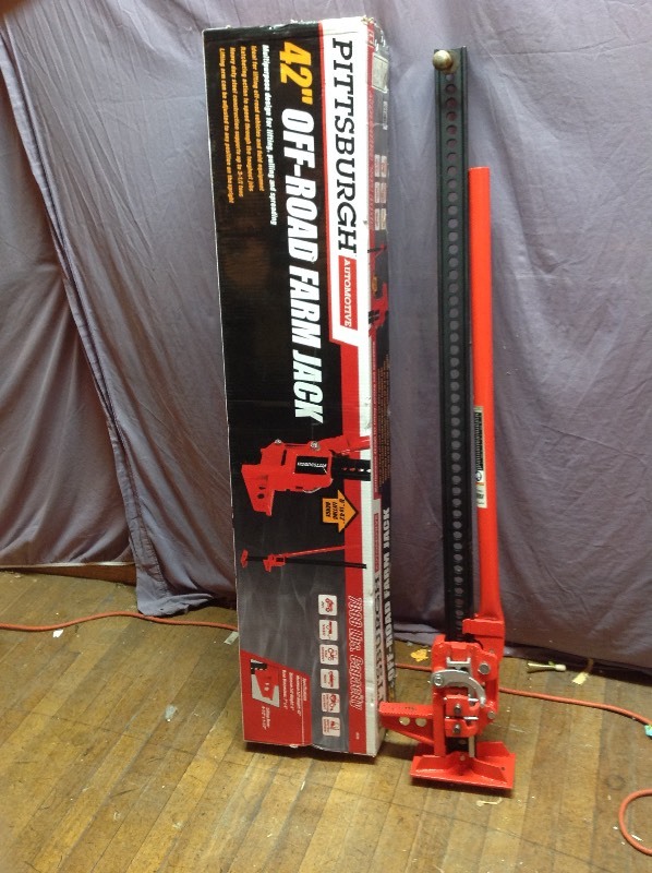 lot 44 image: Pittsburgh 7000# Farm Jack